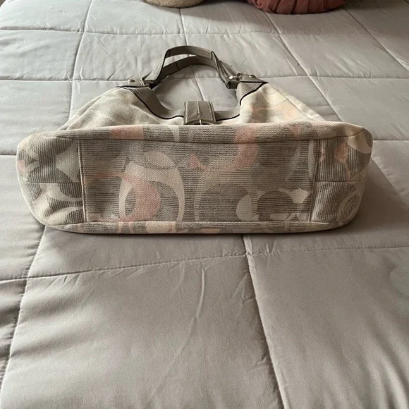 Coach Soho Optic Lynn Shoulder Bag Hobo - Picture 9 of 16